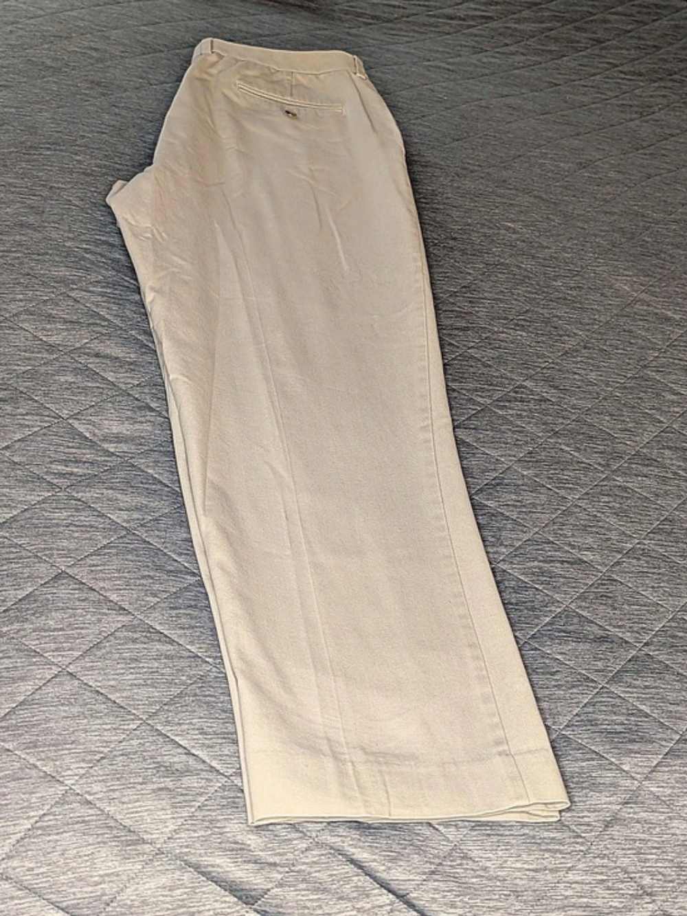 Roundtree & Yorke Easy Yorke Straight Leg Cotton Pants in Cream Waist 40 x 32